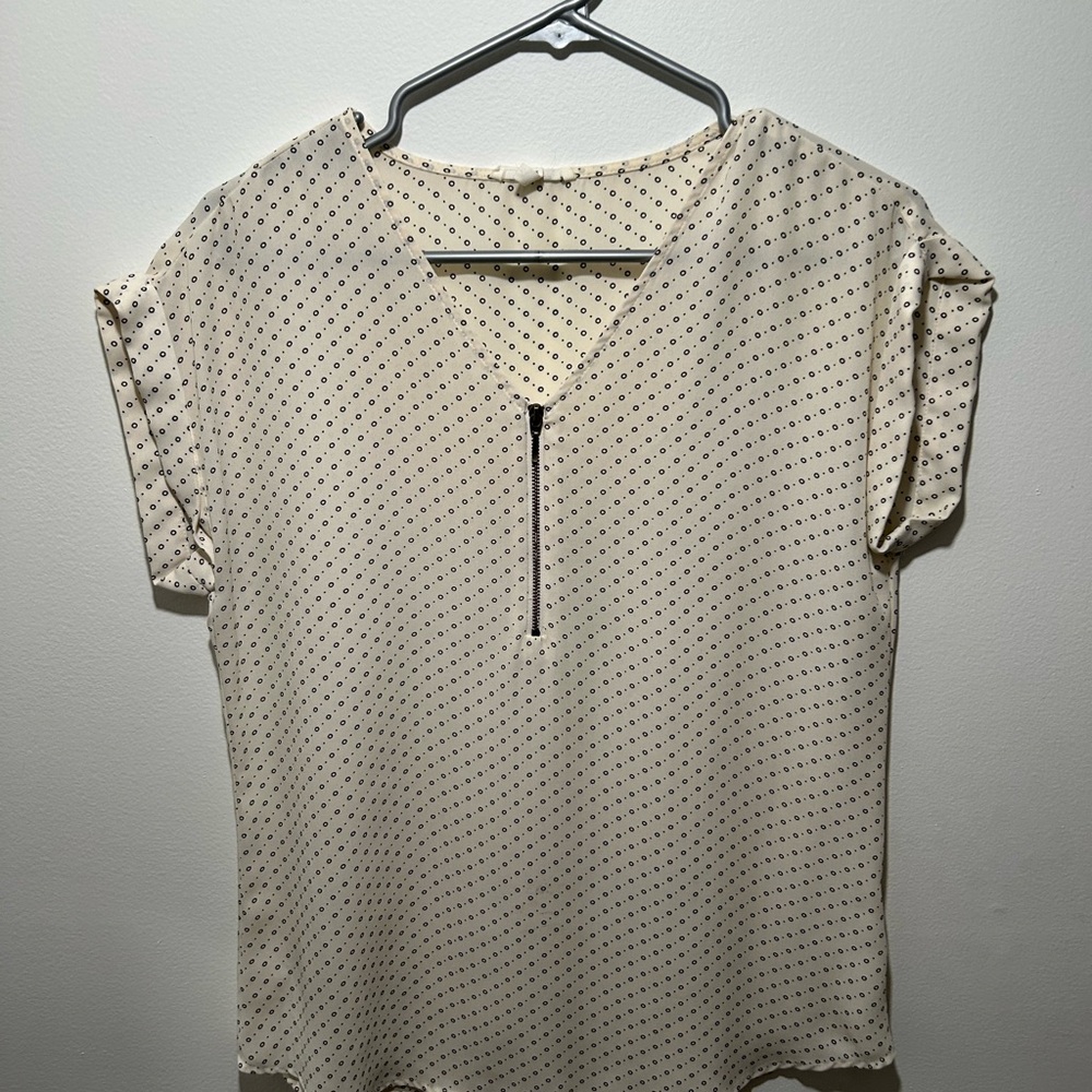 Cream Boxy Short Sleeve Blouse with Buttoned Details